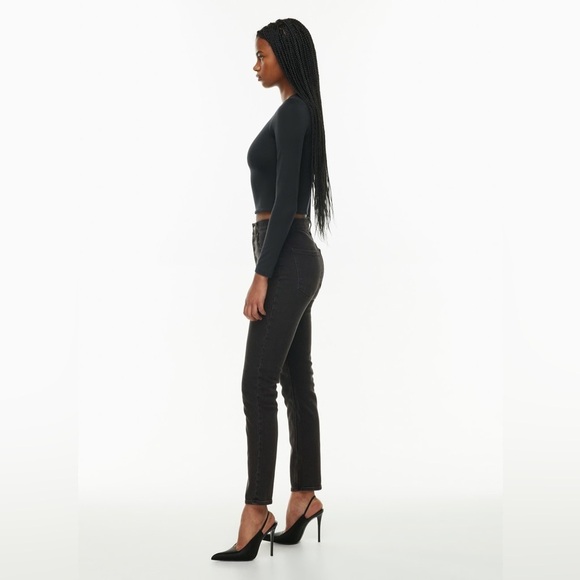 Denim Forum • The Yoko High Rise Slim • Size 24 • 28 L - Picture 3 of 9